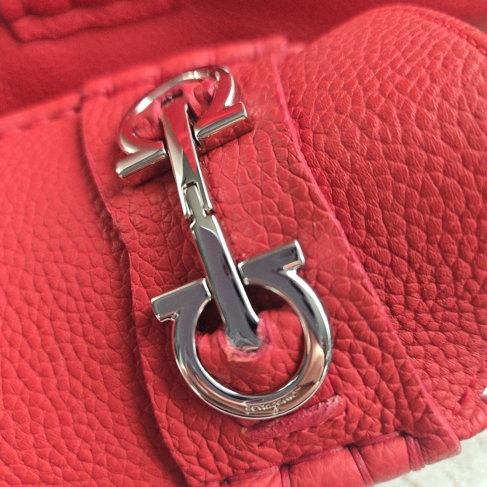 Salvatore Ferragamo NEW Women's Red Loafers - Picture 2 of 14